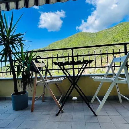 Beds House, Pace E Tranquillita A 5 Min Dal Mare.. דירה