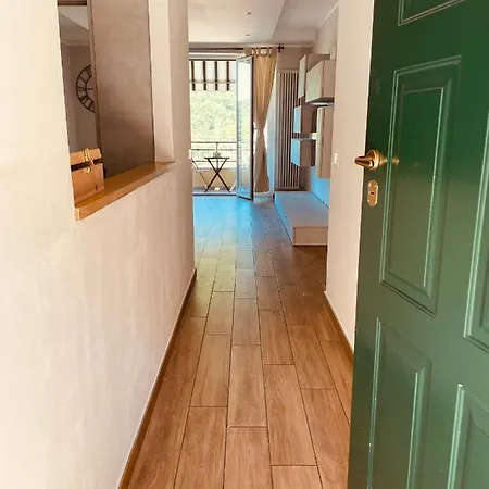 Beds House, Pace E Tranquillita A 5 Min Dal Mare.. 公寓 Avegno